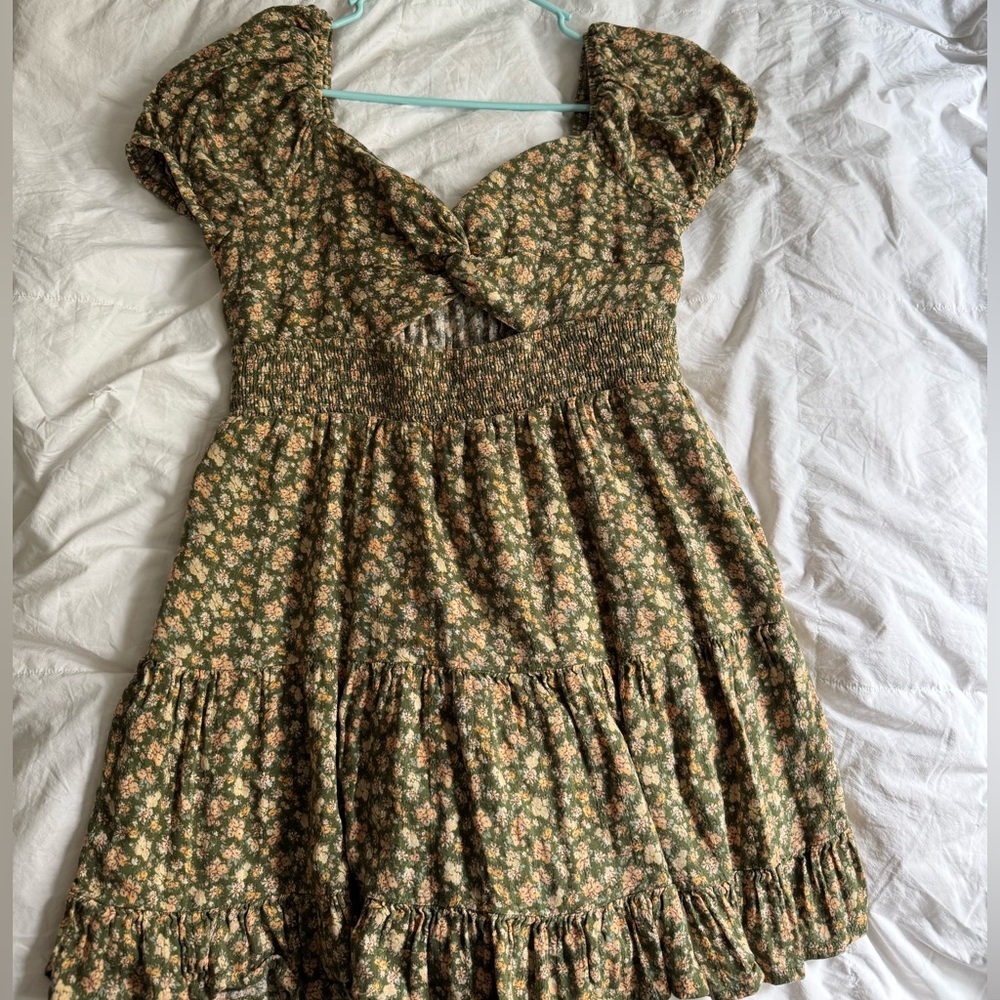 AE Cut-Out Twist-Front Mini Dress Green Floral